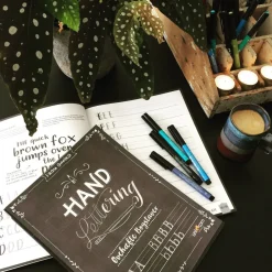 Hand Lettering - Ovehaefte M. Bogstaver