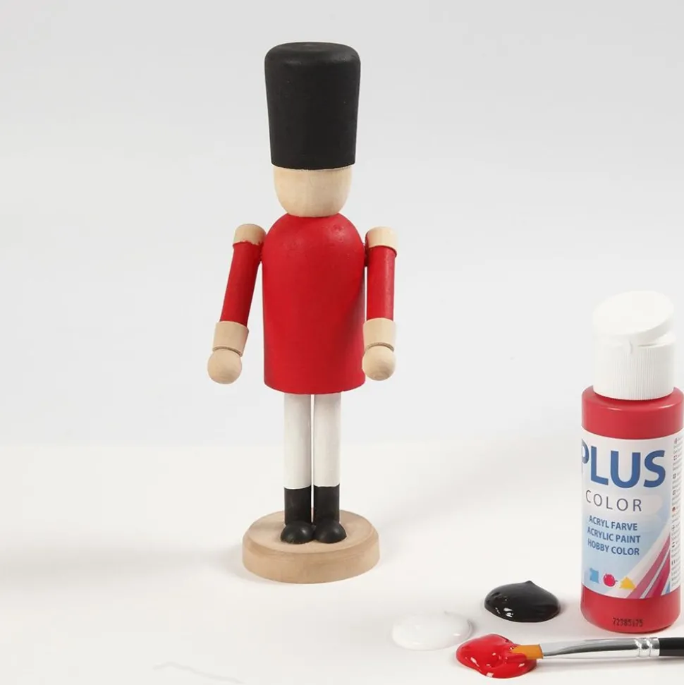 Noddeknaekker I Trae - H: 13 Cm