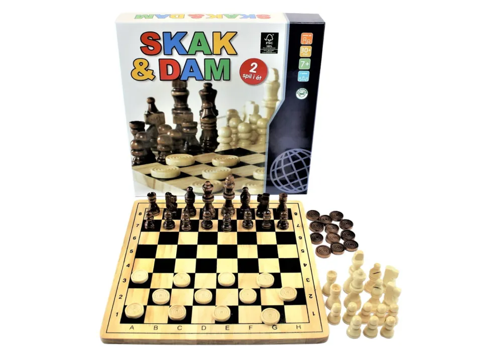 Skak & Dam I Trae